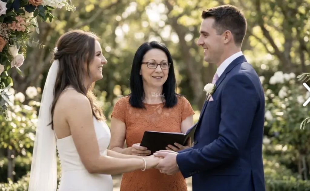 Lesley Ann – Celebrant gallery photo 20