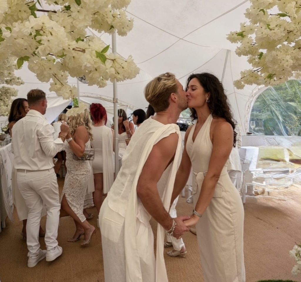 Lesley Ann – Celebrant gallery photo 17